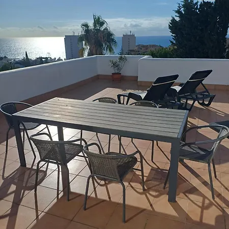 Espectacular Casa Vistas Al Mar * ベナルマデナ